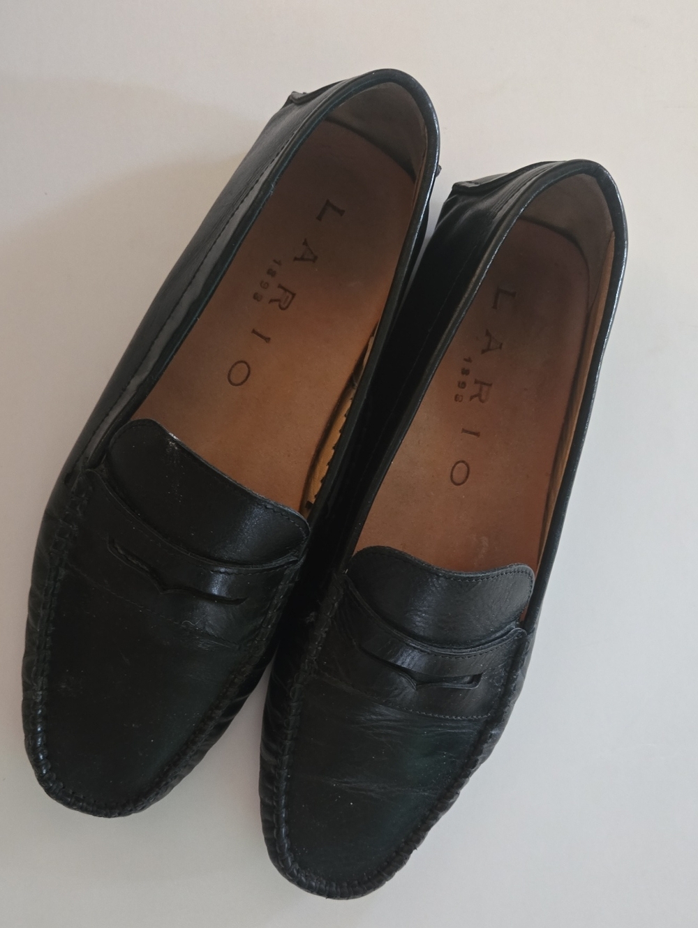 Liz Larios Black Leather Penny Loafers